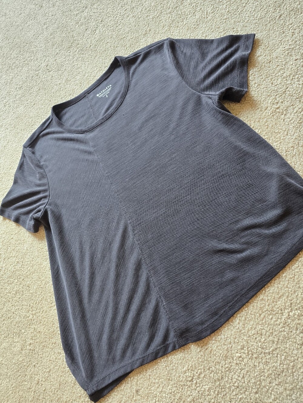 Athleta Asymmetrical Women's Short Sleeve Crew Tee — Charcoal Gray
